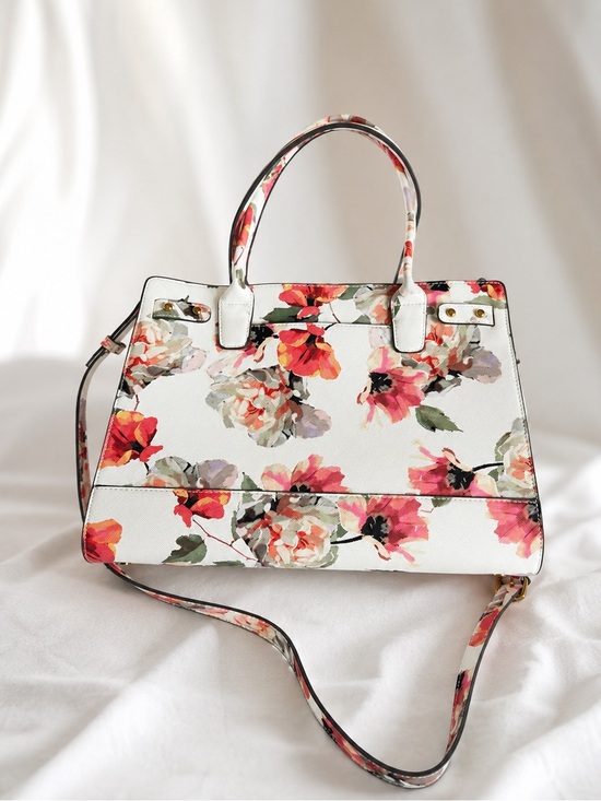 Love & Lore Handbags - Love & Lord Floral Print Satchel Handbag in White and Pink